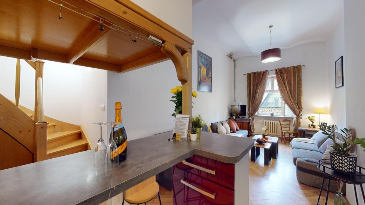 Rynek Market Square Tectum Apartments Вроцлав Екстериор снимка
