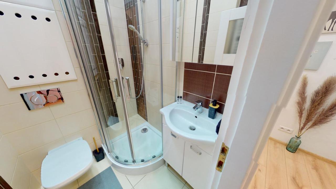 Rynek Market Square Tectum Apartments Вроцлав Екстериор снимка