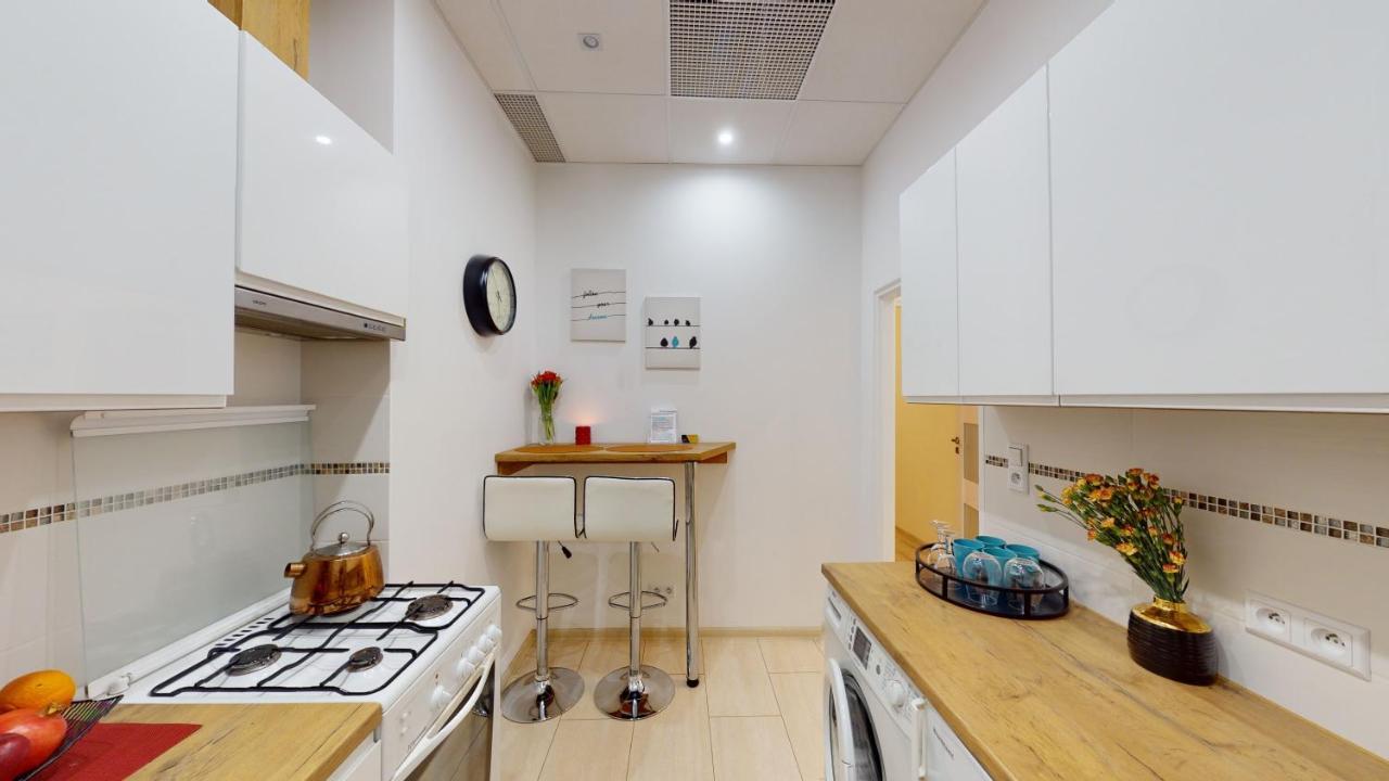 Rynek Market Square Tectum Apartments Вроцлав Екстериор снимка