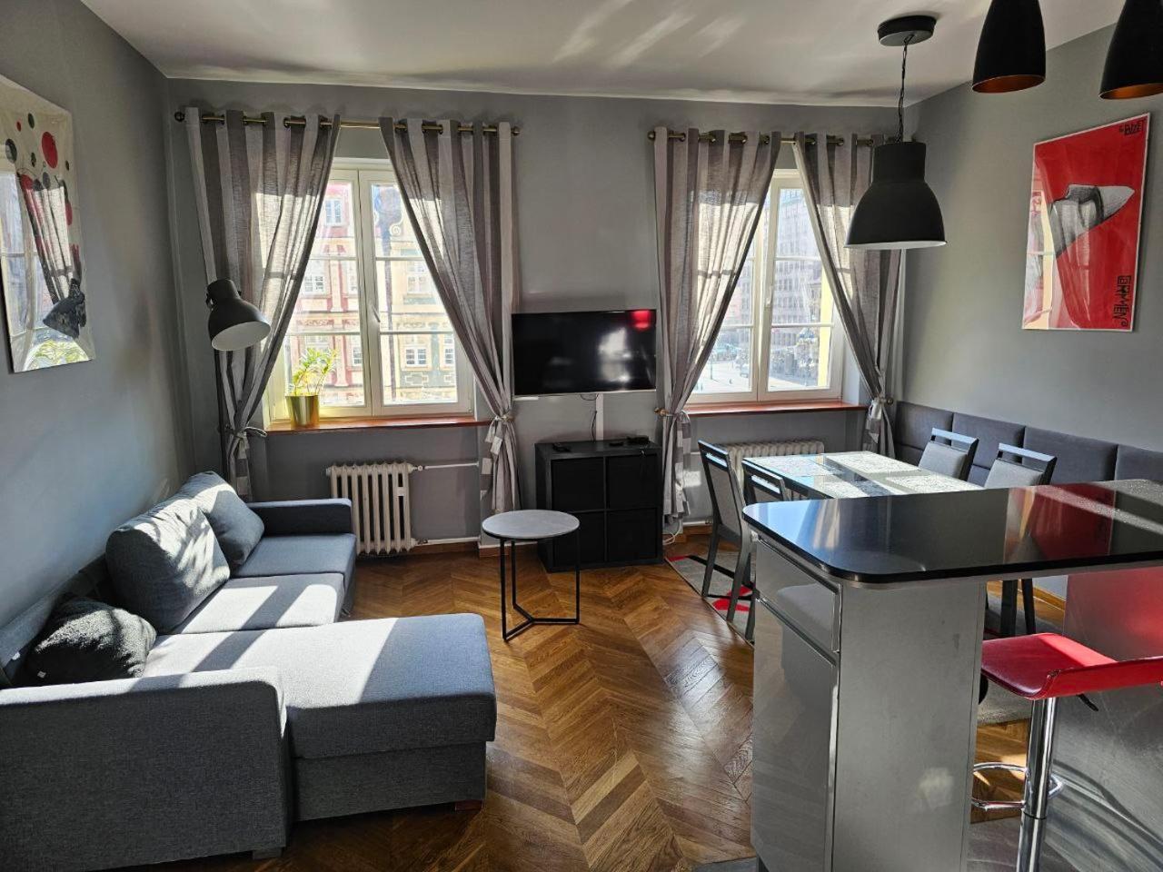 Rynek Market Square Tectum Apartments Вроцлав Екстериор снимка
